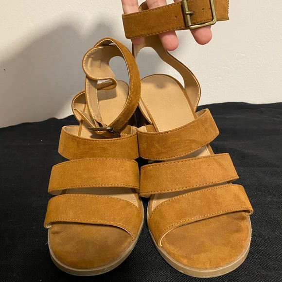 Tan Block Heel Sandals - Picture 2 of 5